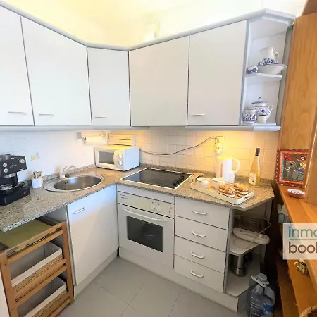 Apartment Belle , Con Parking Y A 130 De La Playa. *